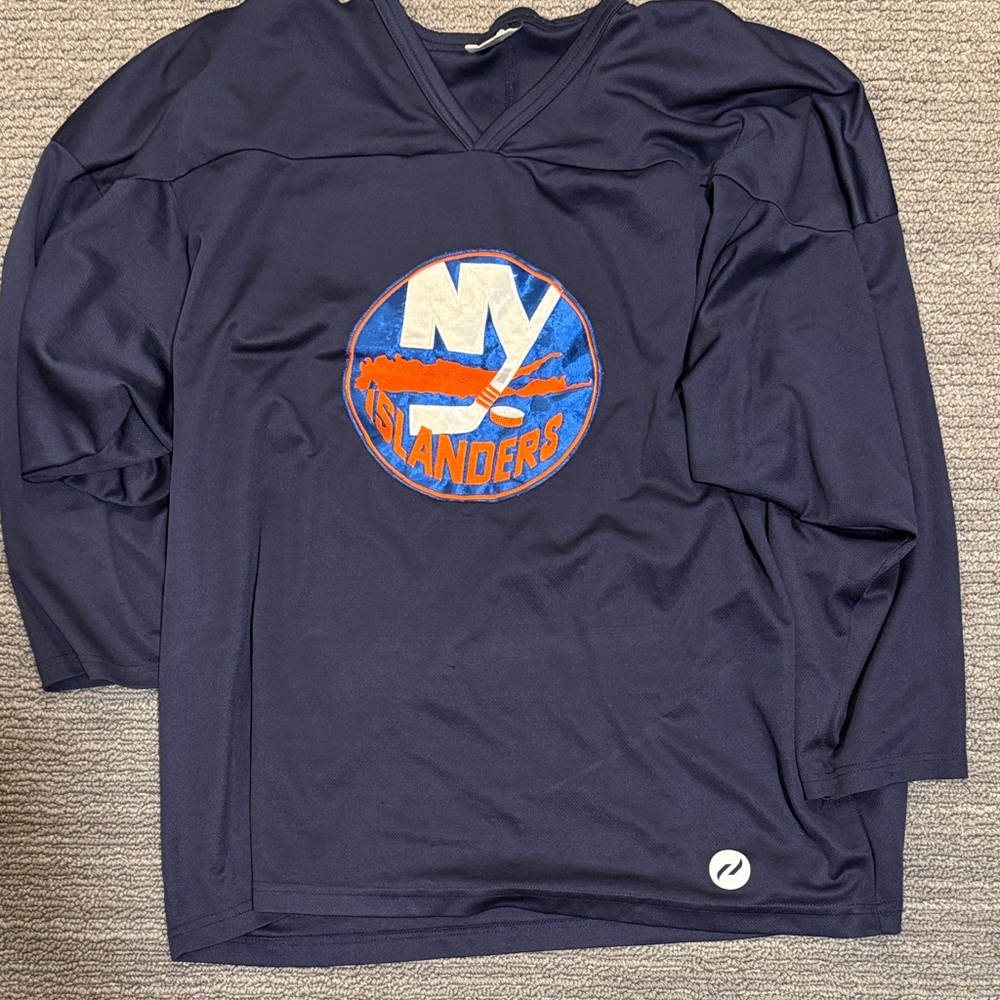 NY Islanders Navy Hockey practice Jersey